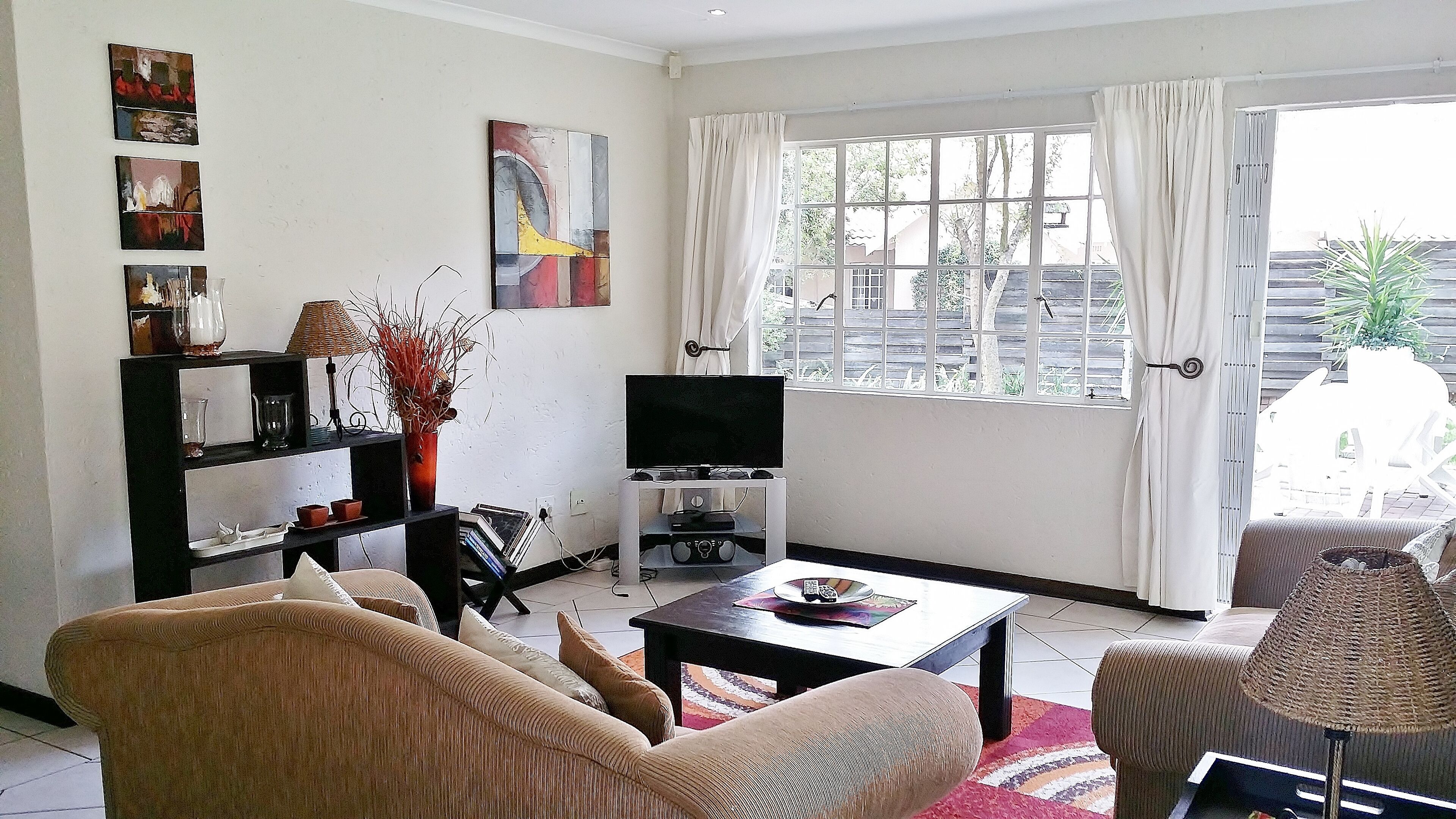 Self Catering 2 Bed 2 Bath apartment cottage