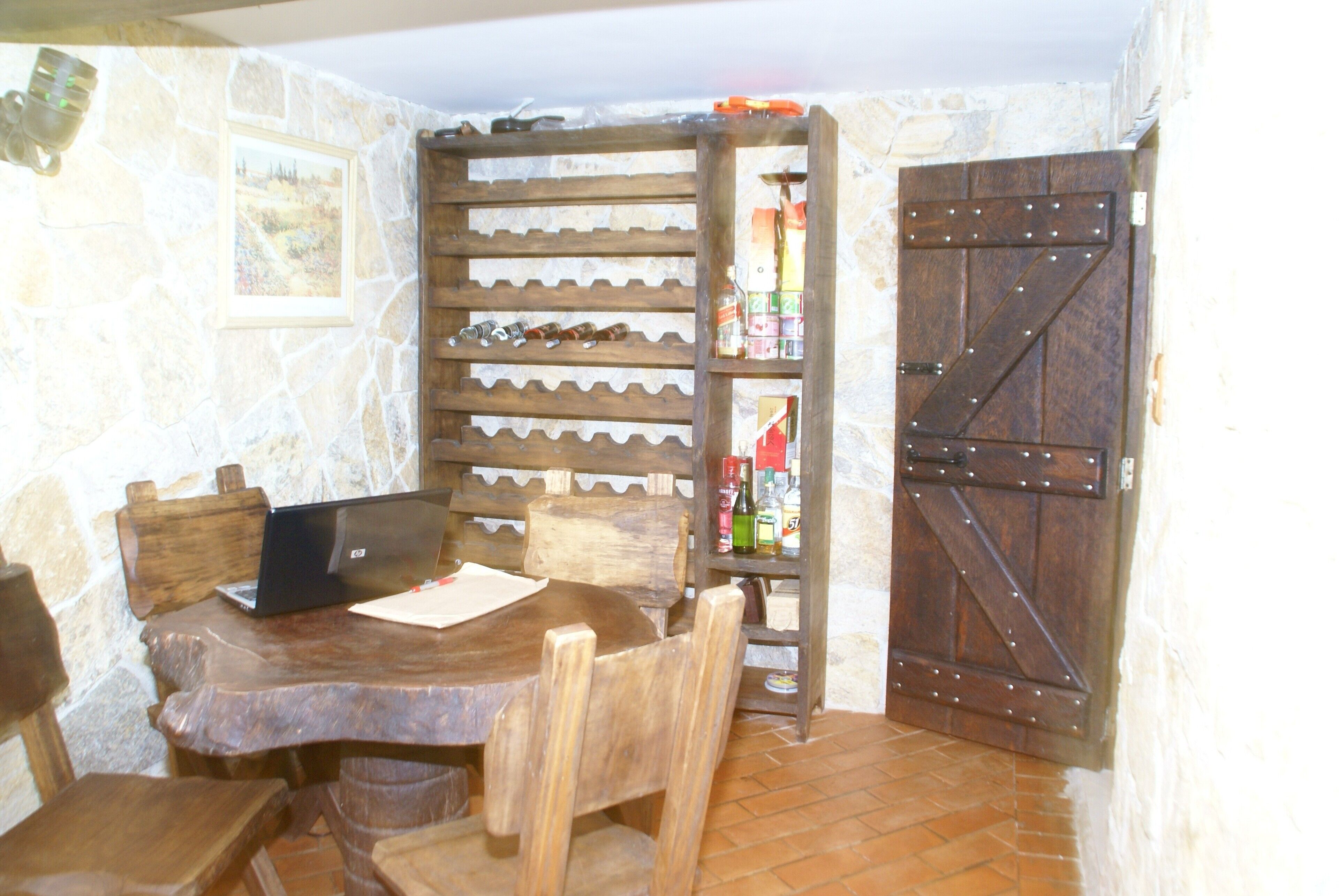 Lush Farm in front of the Dam - 13 suites and complete leisure