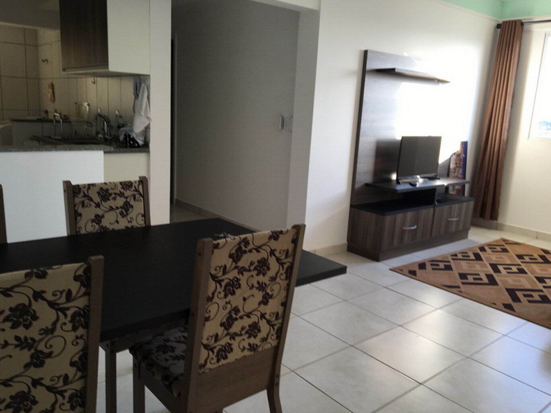 Apto. Full 2 ​​bedrooms close to USP and Hospital das Clínicas (AGRISHOW)