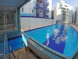 Beheizter Pool