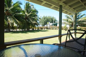 Terrace/patio - Rukuruku Haven - Tikioki (Tikioki Beach)
