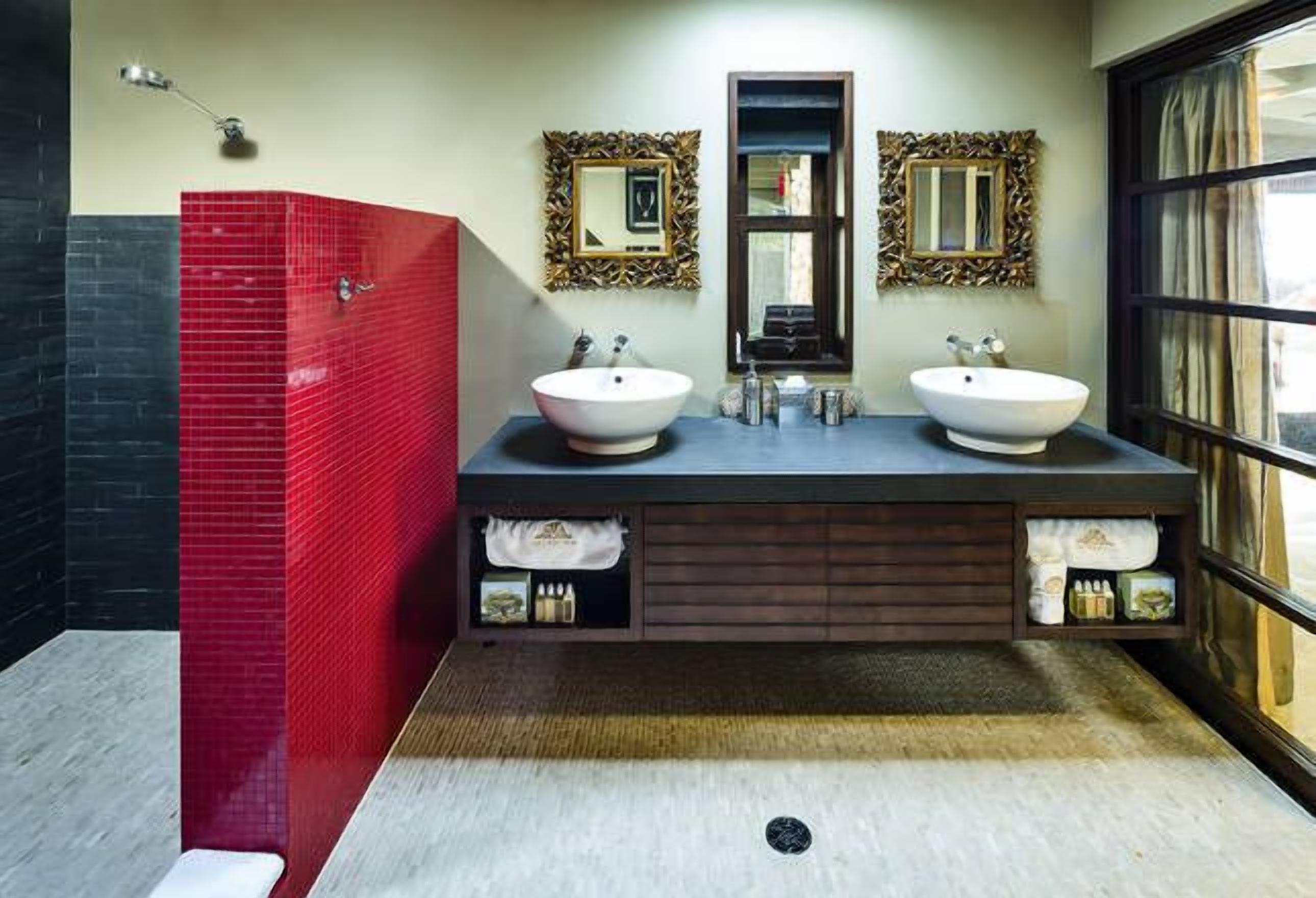 Trinity Beach Palace — image 7