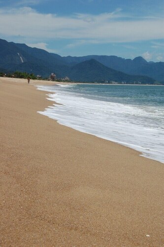 House - Beach of Capricorn in Caraguatatuba