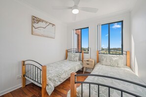 2 soverom, strykejern/-brett og wi-fi (inkludert)