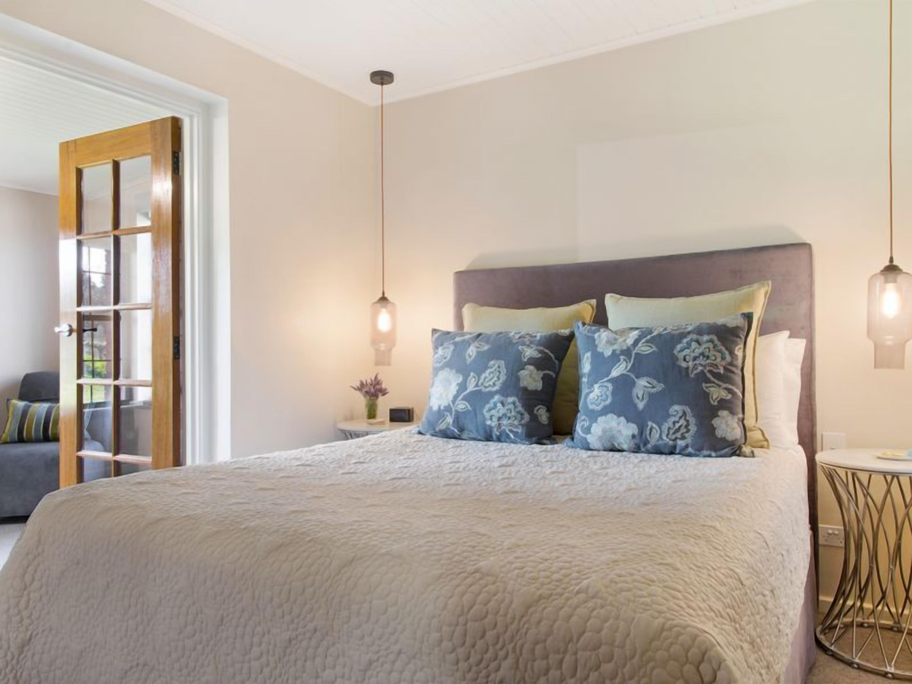 Stonewell Cottages and Vineyards — image 17