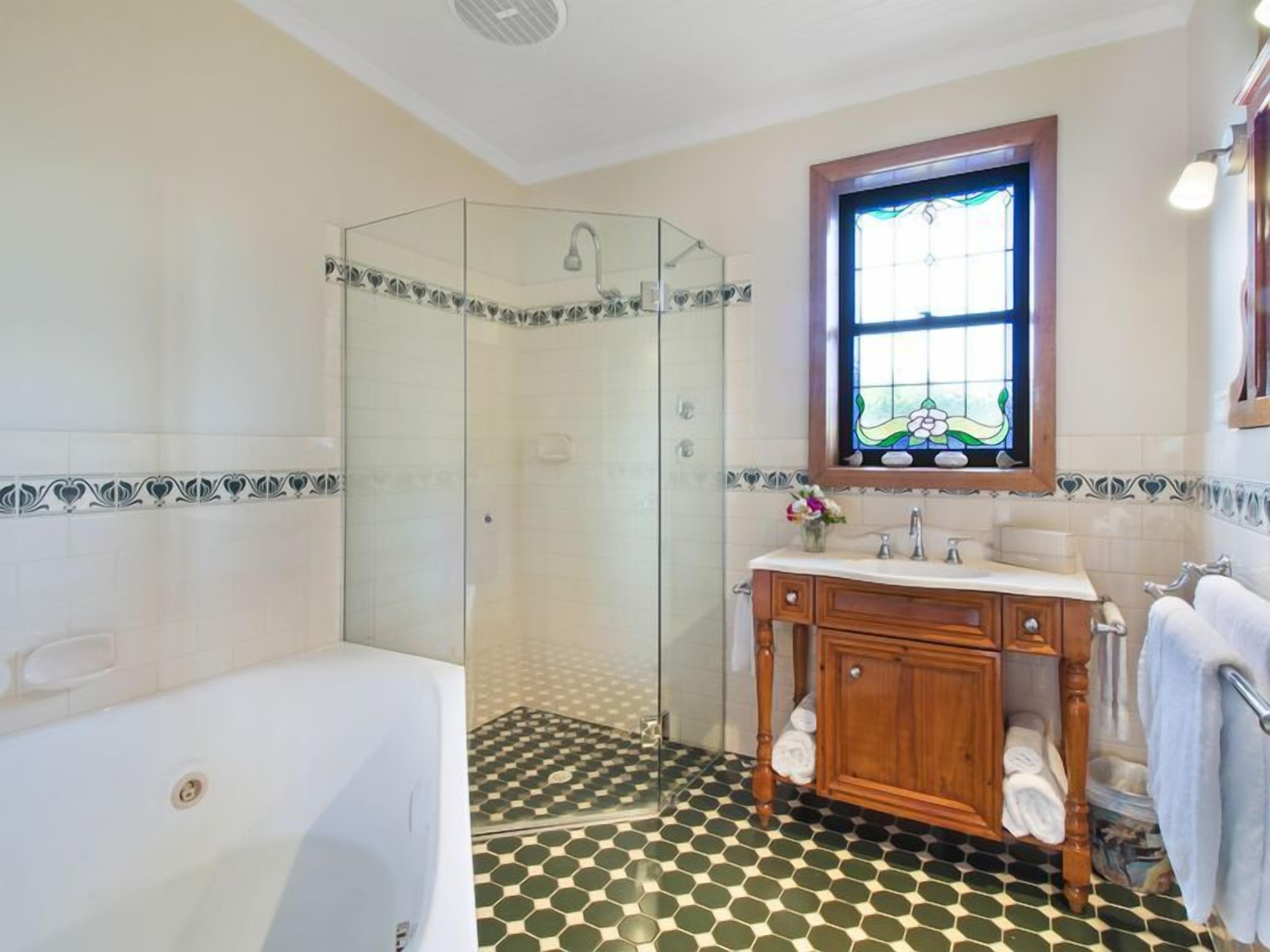 Stonewell Cottages and Vineyards — image 15