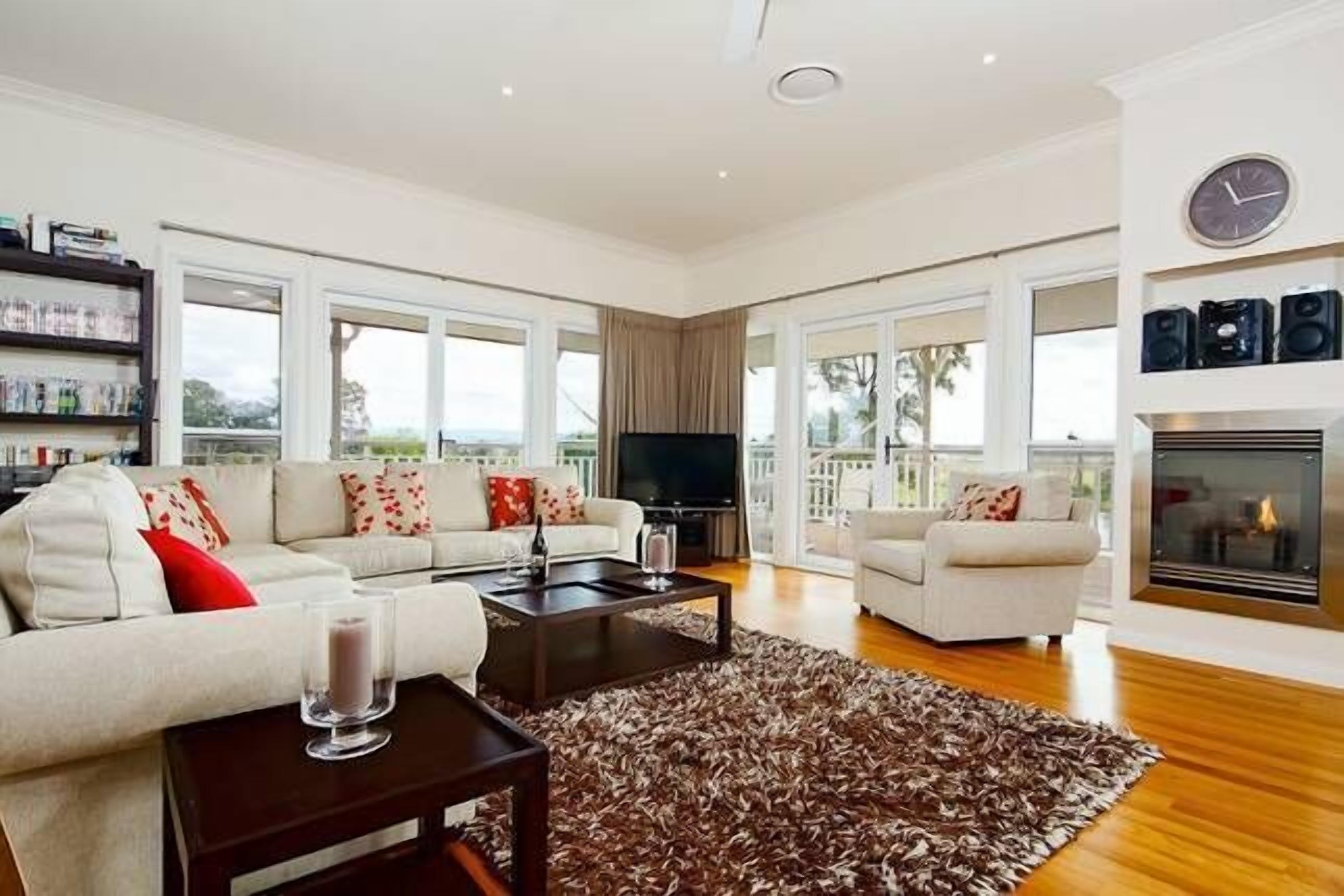 CORNWALLIS HOUSE Hawkesbury