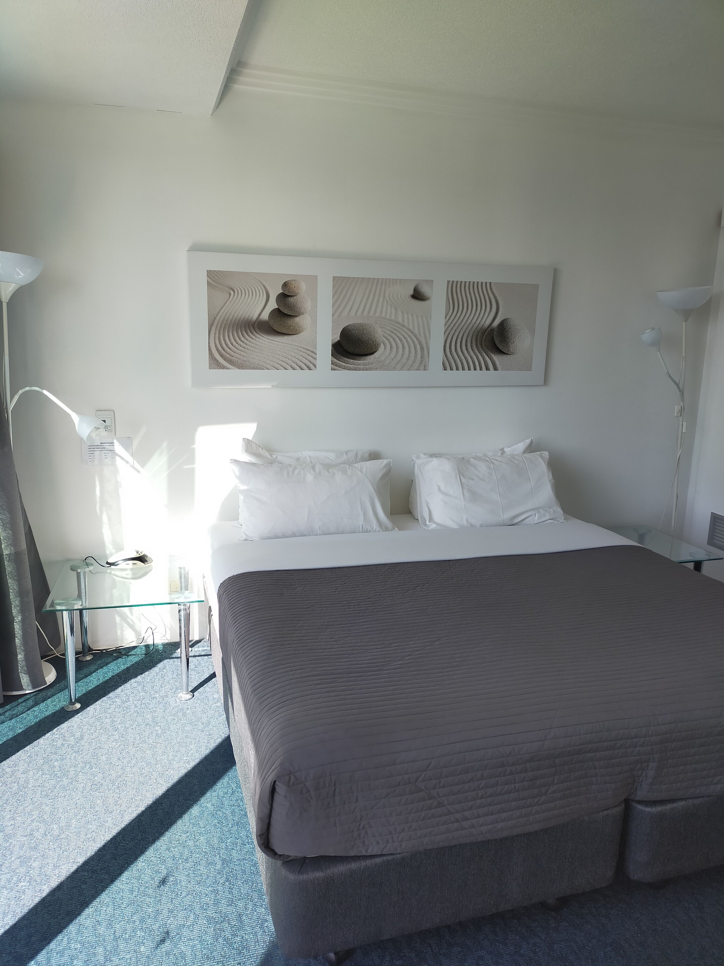 Crown Towers Resort Apartment in Surfers Paradise Very Quiet on North Side — image 15