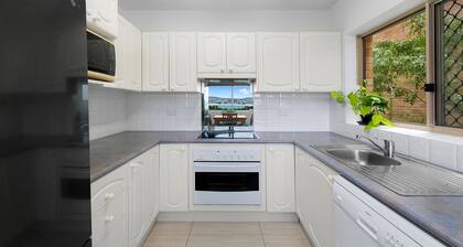 ROWESHAVEN | Amazing views, close to beach | Accom Holidays