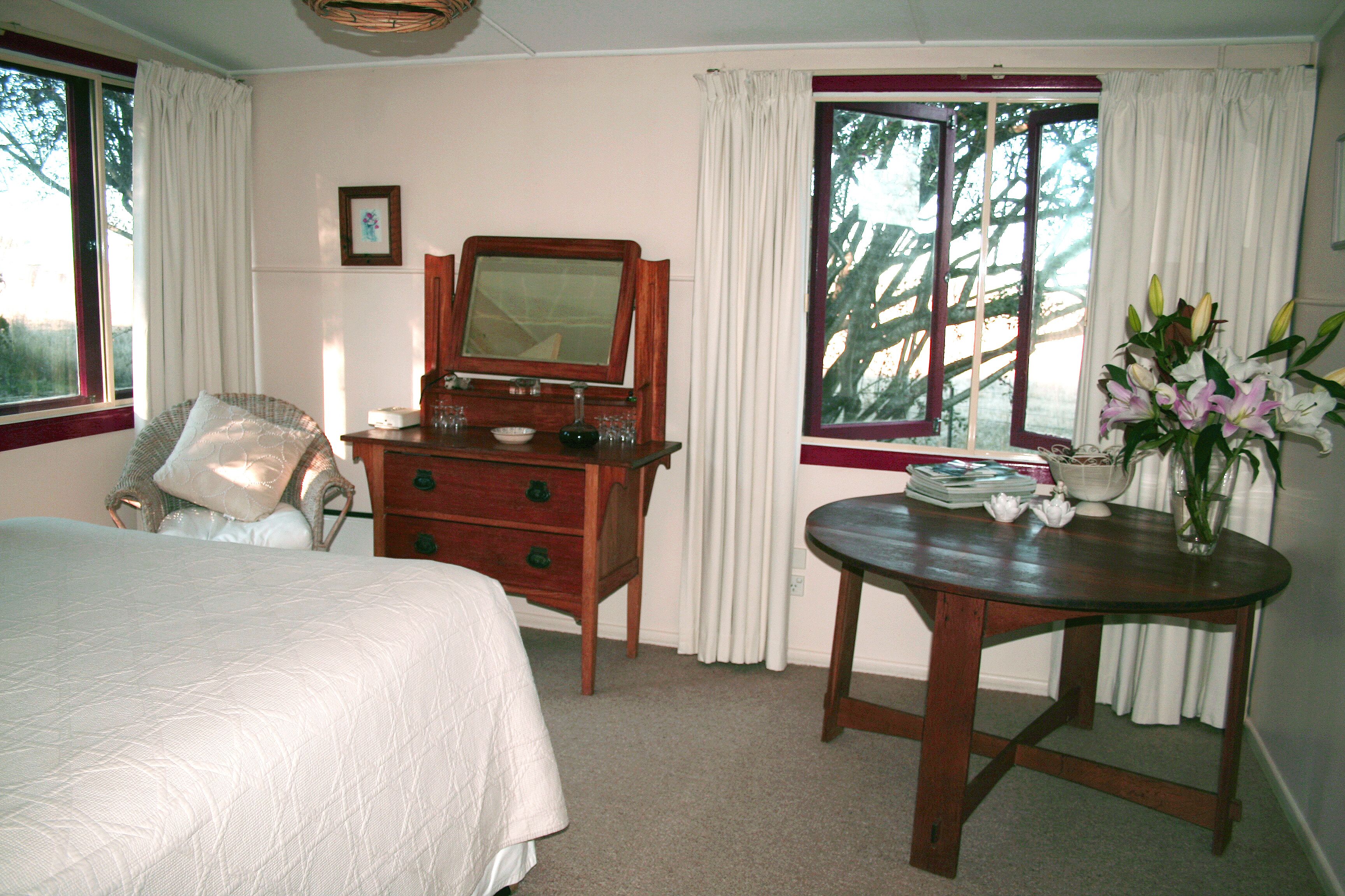 Poppys Cottage B&B Farmstay