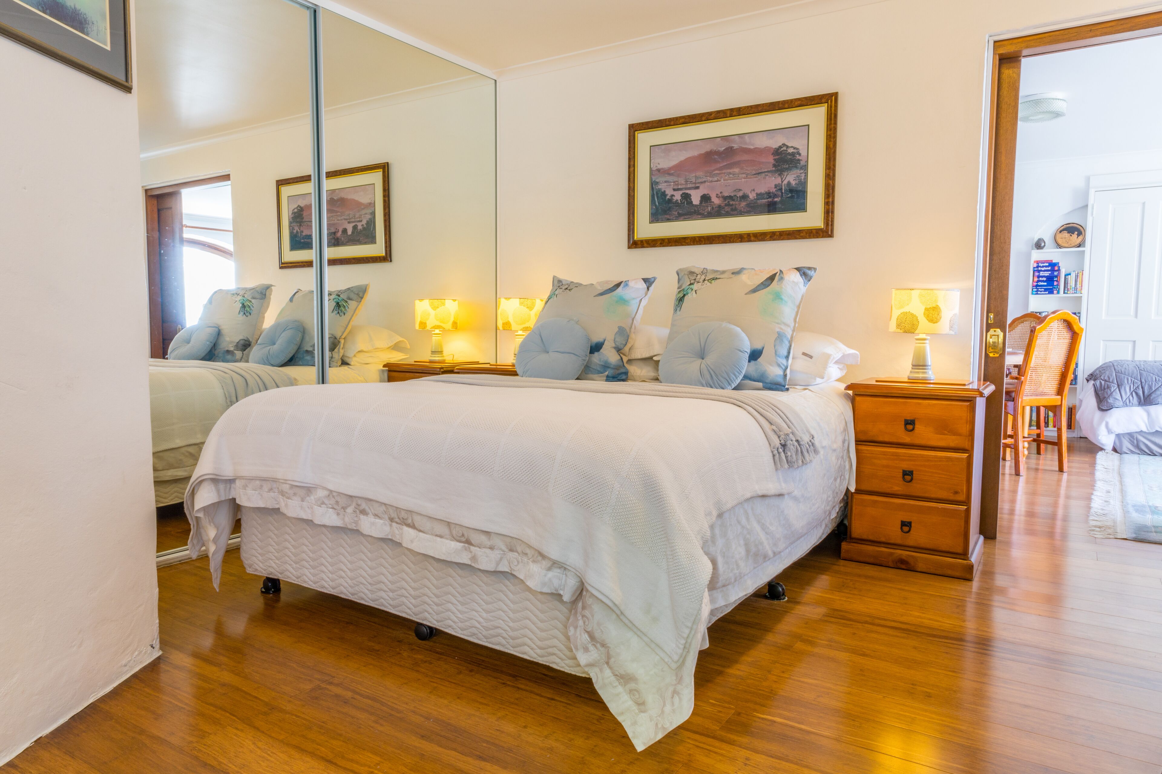 Million dollar views<br>Luxury family Apartment