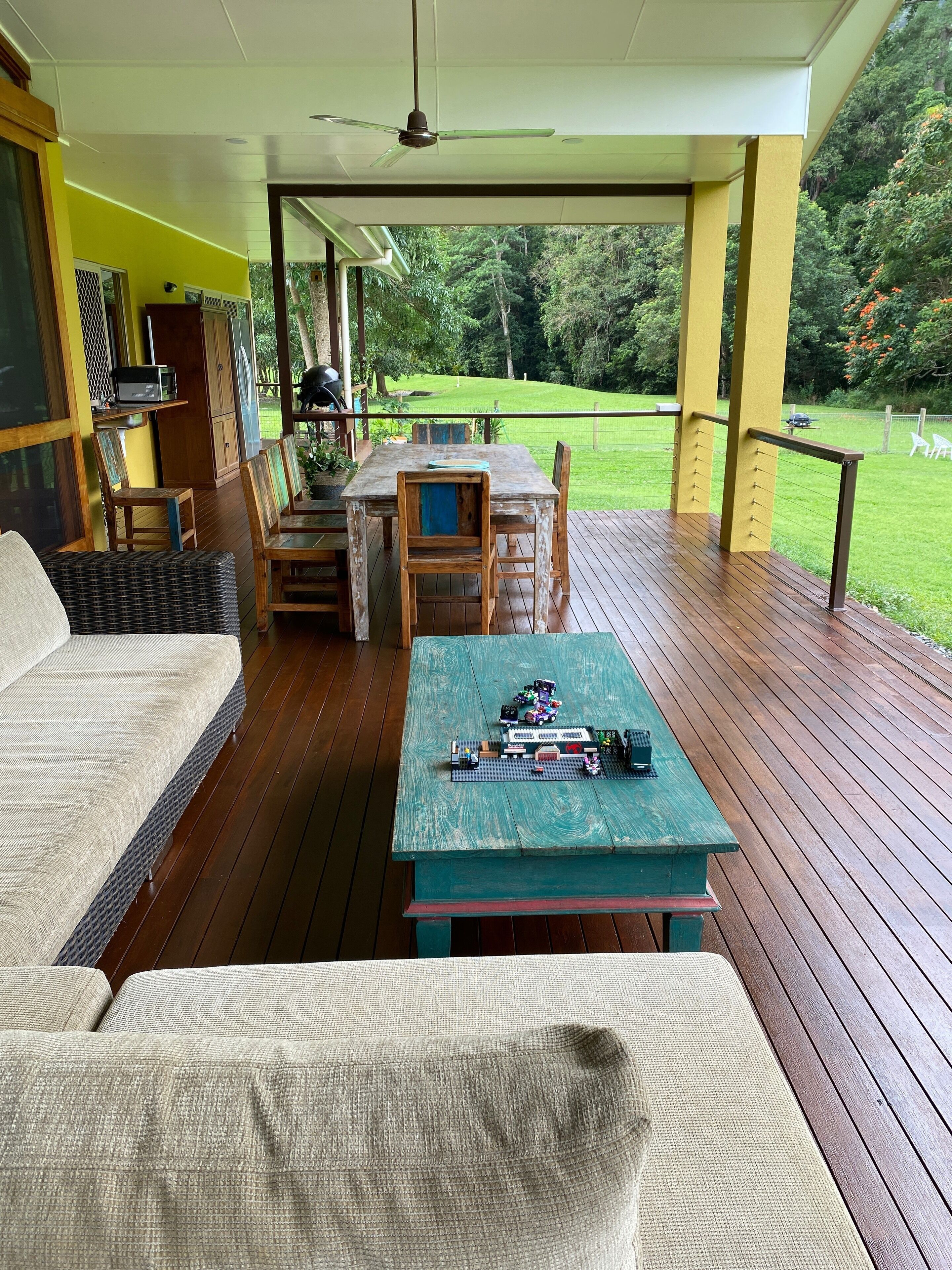 Cairns PET FRIENDL THE HOMESTEAD: Redlynch Pet fees apply Kitchenette YES — image 9