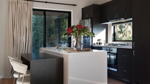 Fridge, microwave, dishwasher, coffee/tea maker