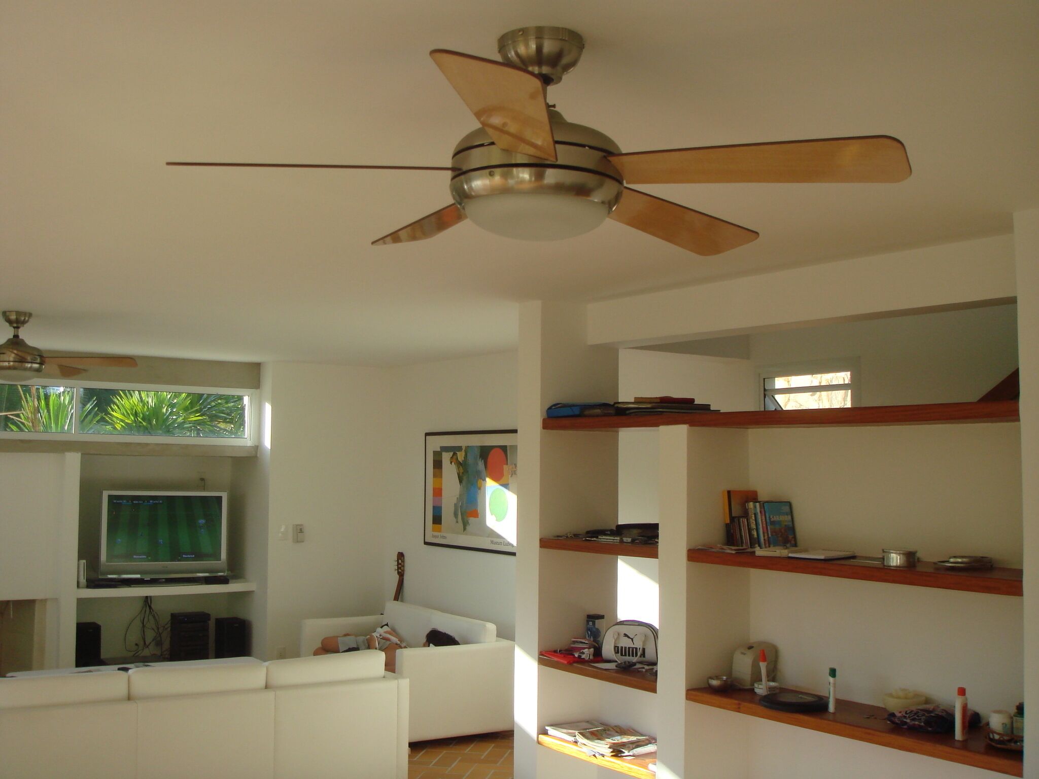 House with 4 suites in a closed foot condominium in the sand - Guaratuba