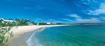 Noosa Rest - Walk to Hastings Street & Main Beach