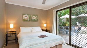 4 Schlafzimmer, Bügeleisen/Bügelbrett, Internetzugang, Bettwäsche