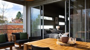 Outdoor dining - Haven - Ideal Group Getaway! (DAYLESFORD)