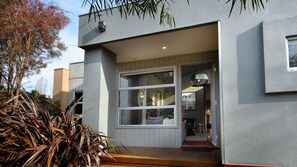 Exterior detail - Haven - Ideal Group Getaway! (DAYLESFORD)