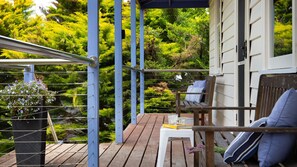 Terrace/patio - French Doors - Close Walk to Lake Daylesford (Daylesford)