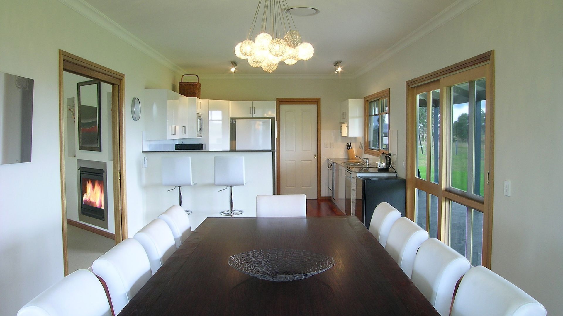 Kinsale Cottage - Beautiful and Stylish — image 2