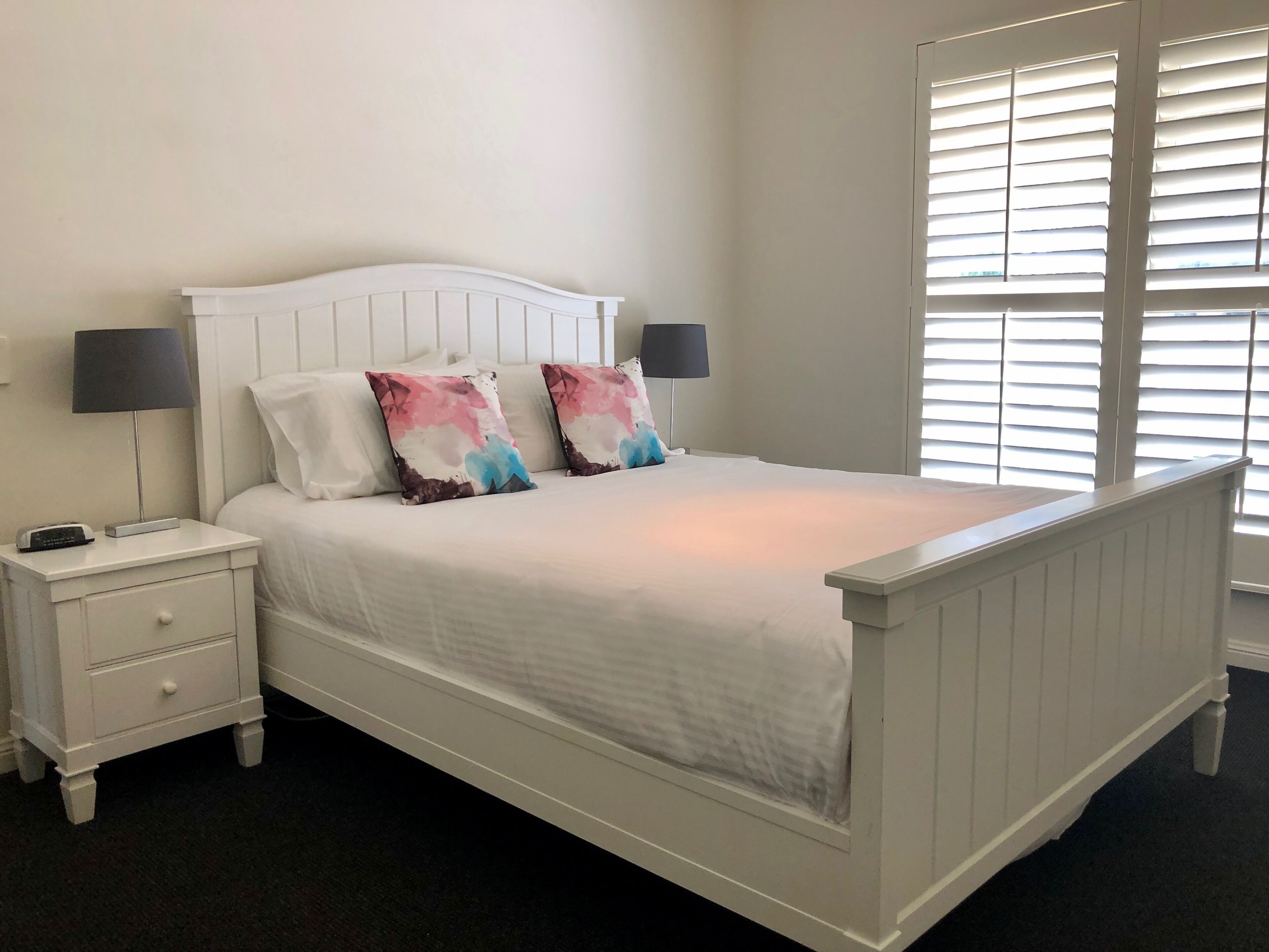 Kinsale Cottage - Beautiful and Stylish — image 11