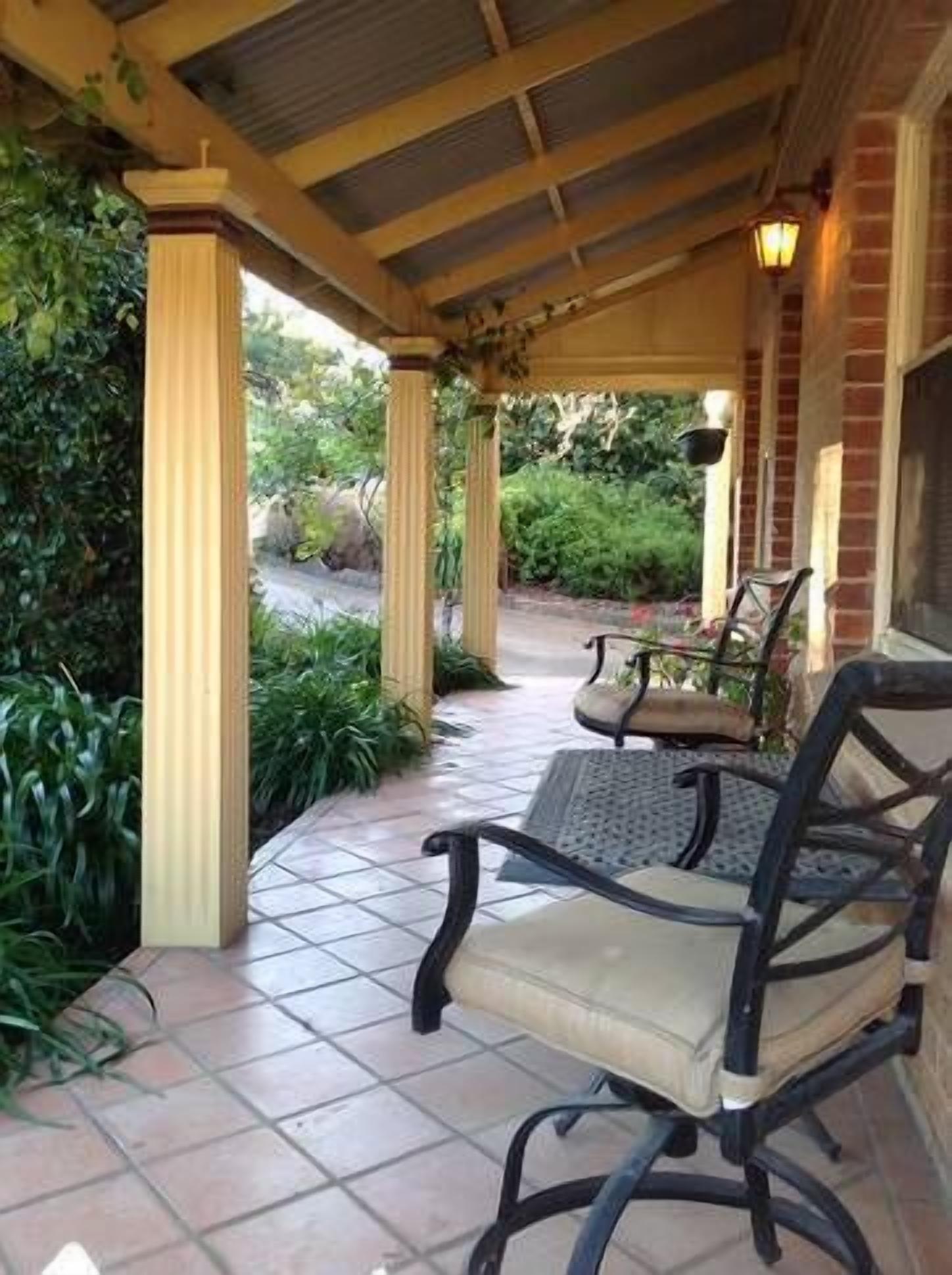 Oats Cottage - Central Hahndorf — image 7