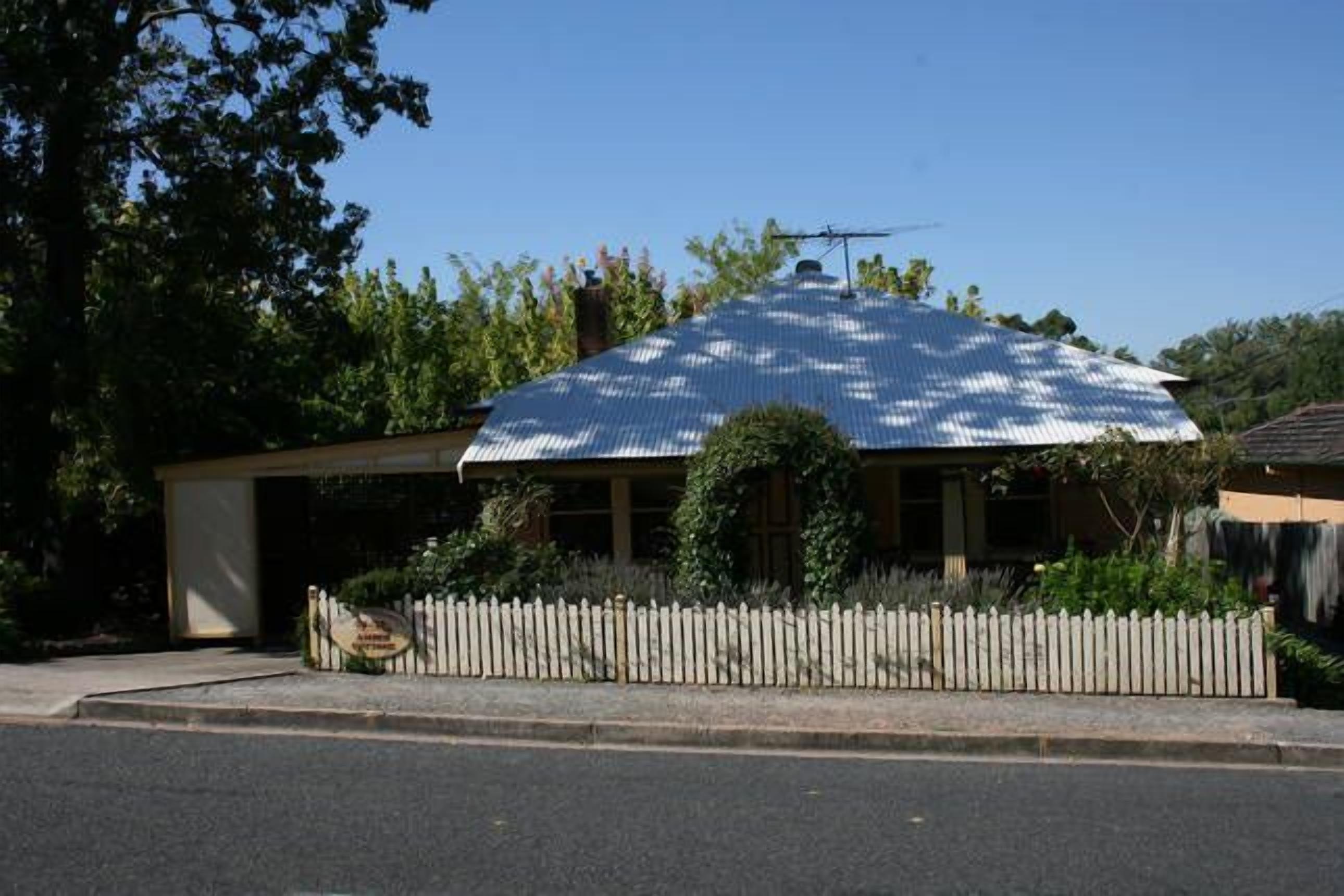 Oats Cottage - Central Hahndorf — image 12