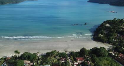 Superior chalets 230 m from the beach without crossing the road