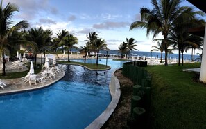 Outdoor pool, a heated pool - Luxury Bungalow at Beach Class Resort Muro Alto FOR RENT (Porto de Galinhas)