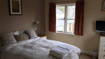 Comfort Double Room, Ensuite (Room 3,4 and 5)