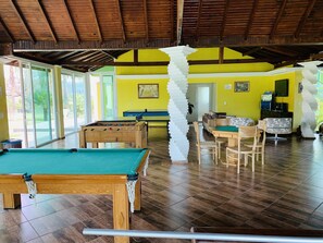 Spielezimmer