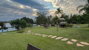 Jardines del alojamiento