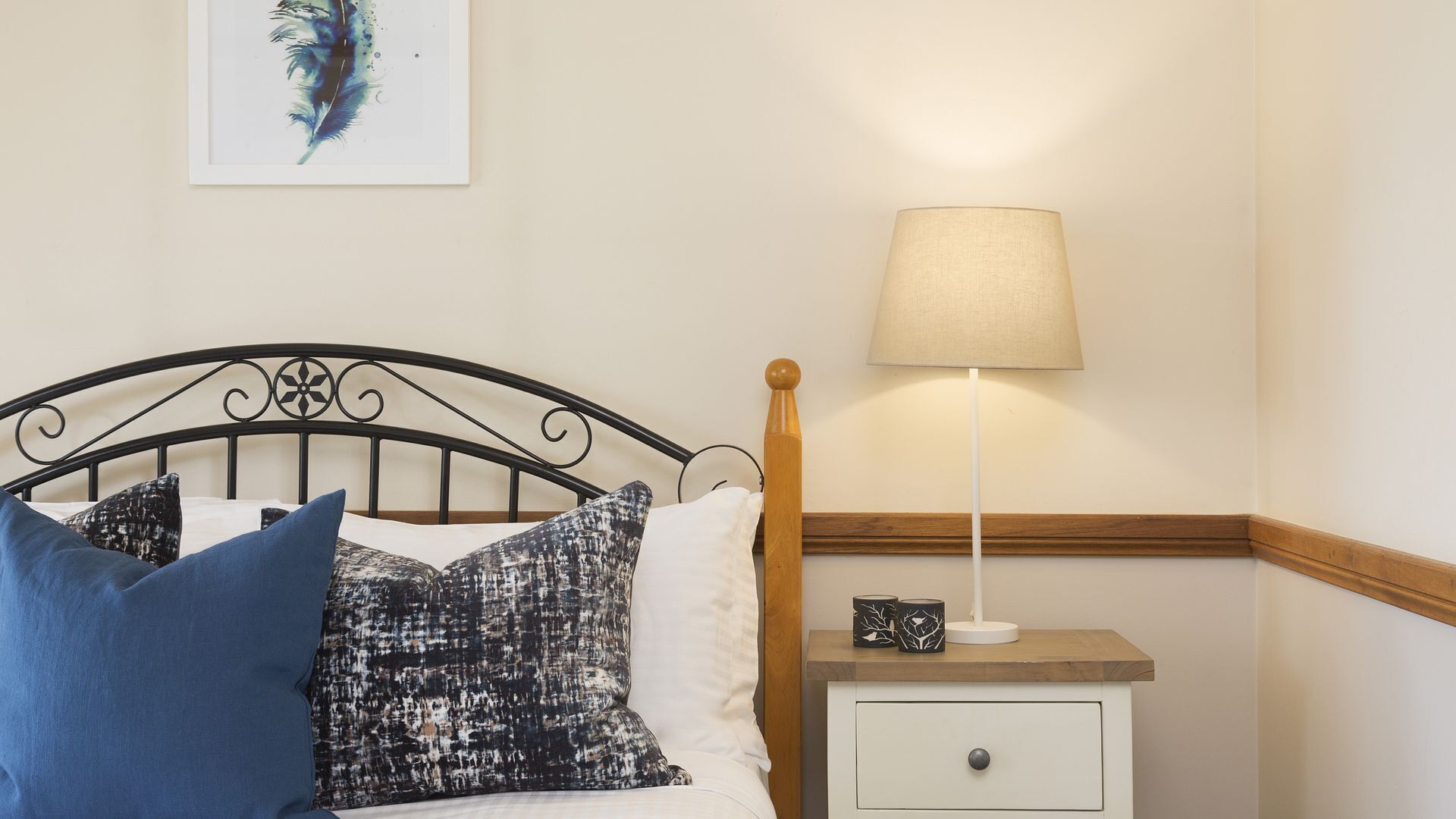 Windsors Edge Rothbury Cottage - Centrally Located — image 9