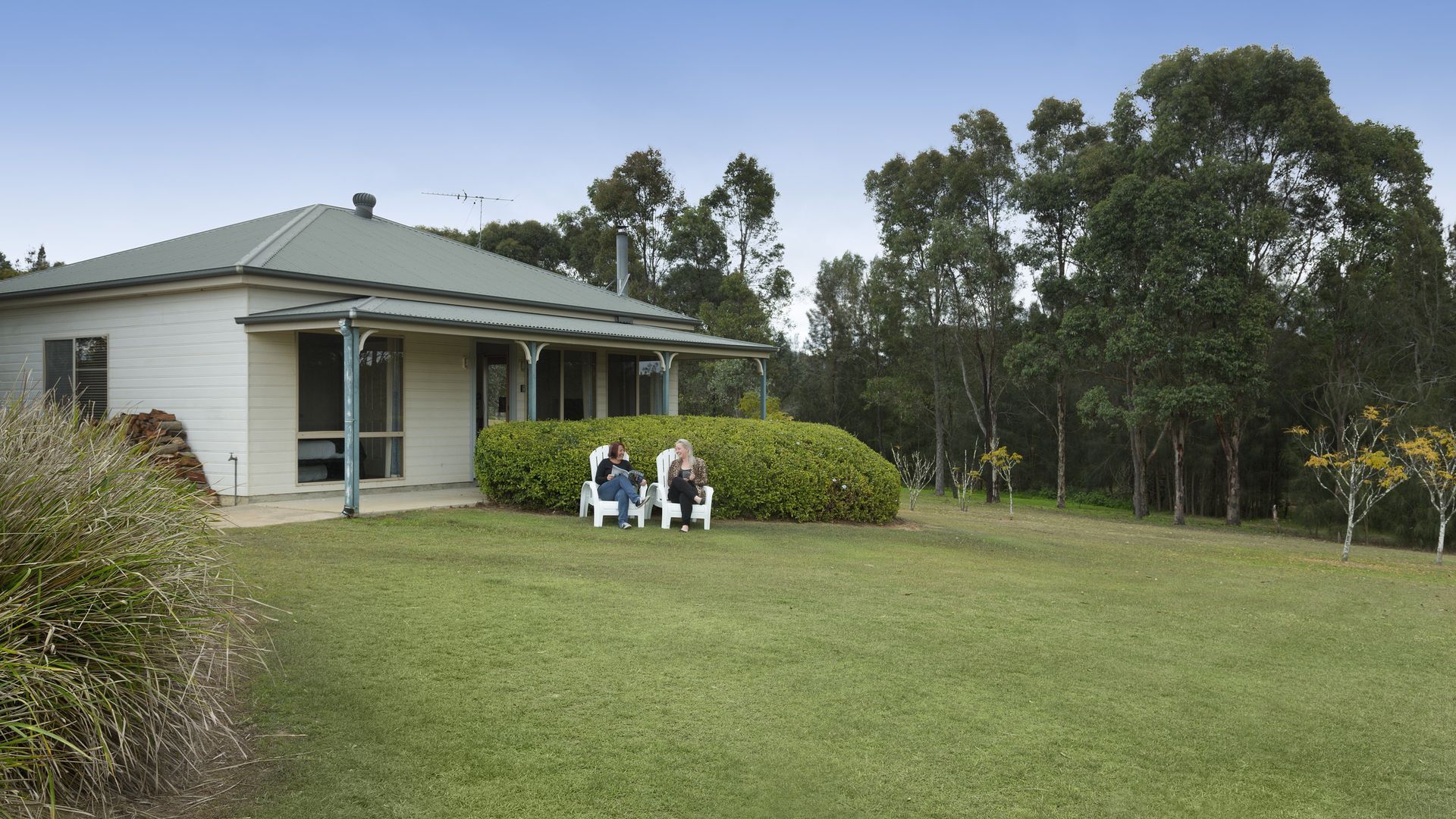 Windsors Edge Rothbury Cottage - Centrally Located — image 3