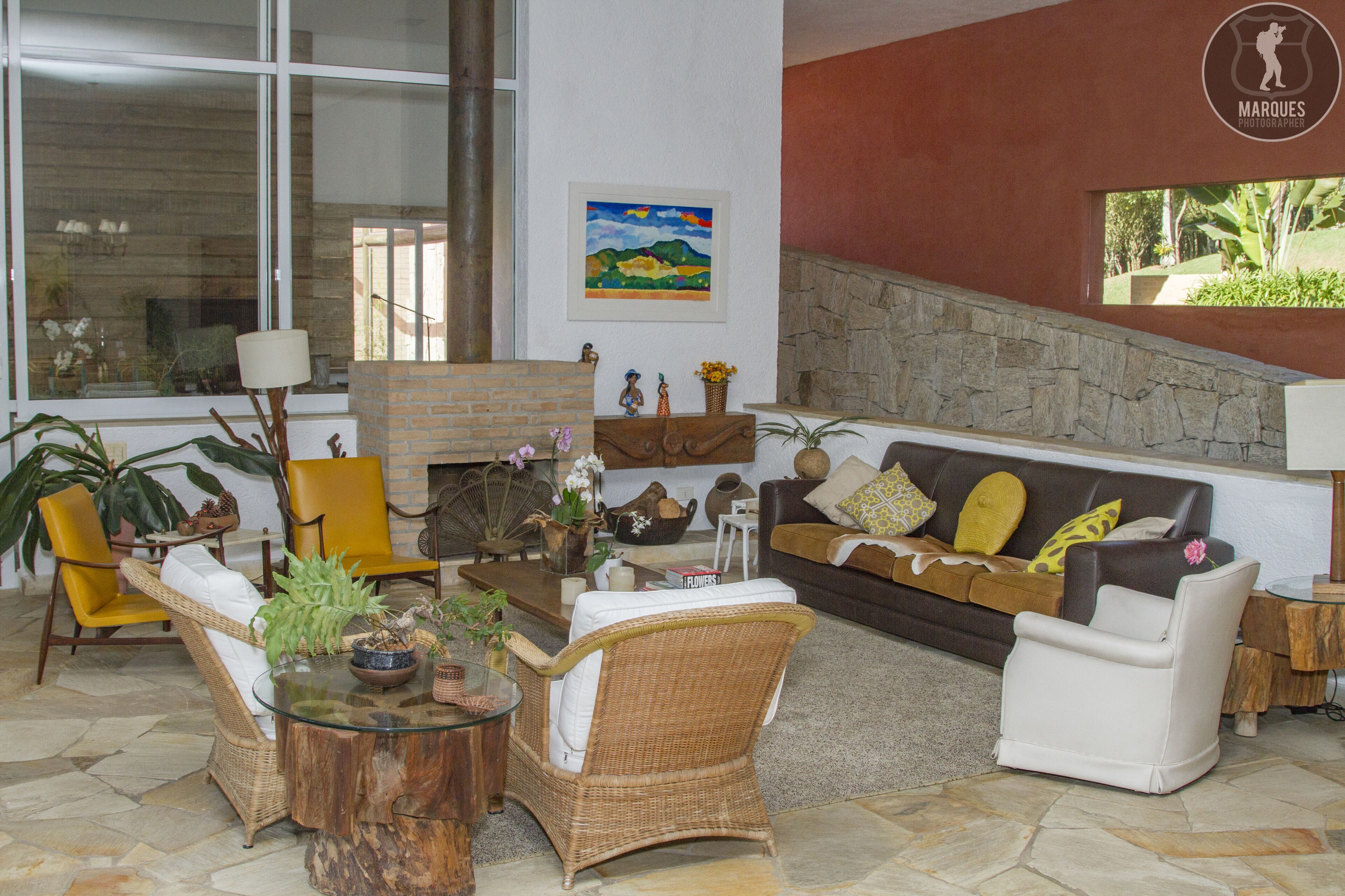 Chácara High Standard, indoor pool, outdoor, court, field football, lake.