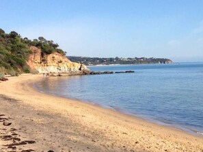 Beach - The Getaway Suite At Waters Edge  (Mount Martha)