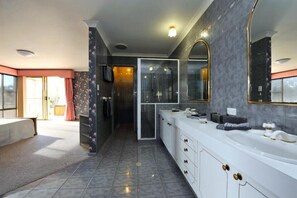 Dusche, kostenlose Toilettenartikel