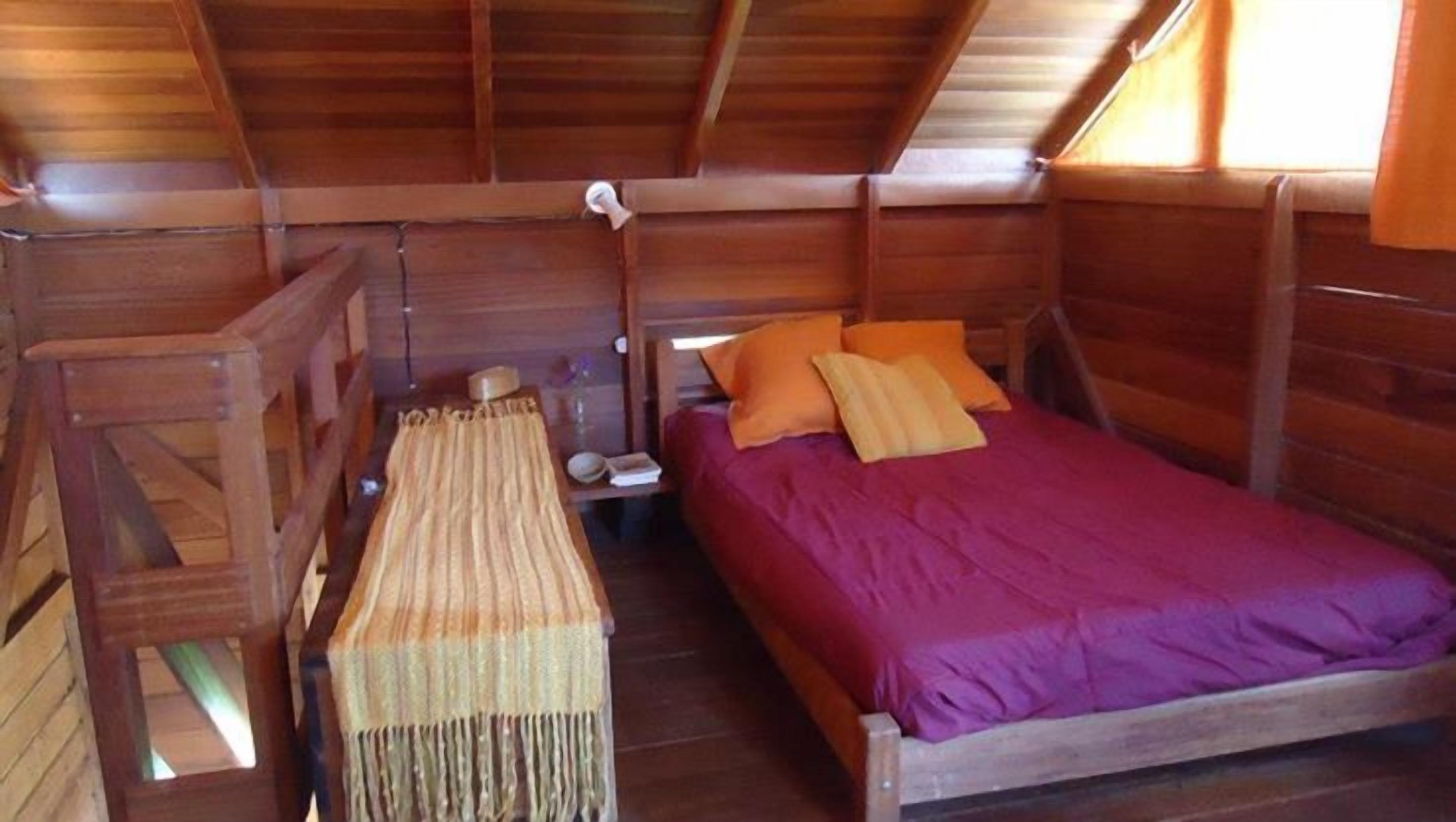 Beautiful house three blocks from the beach. South of Florianópolis Island