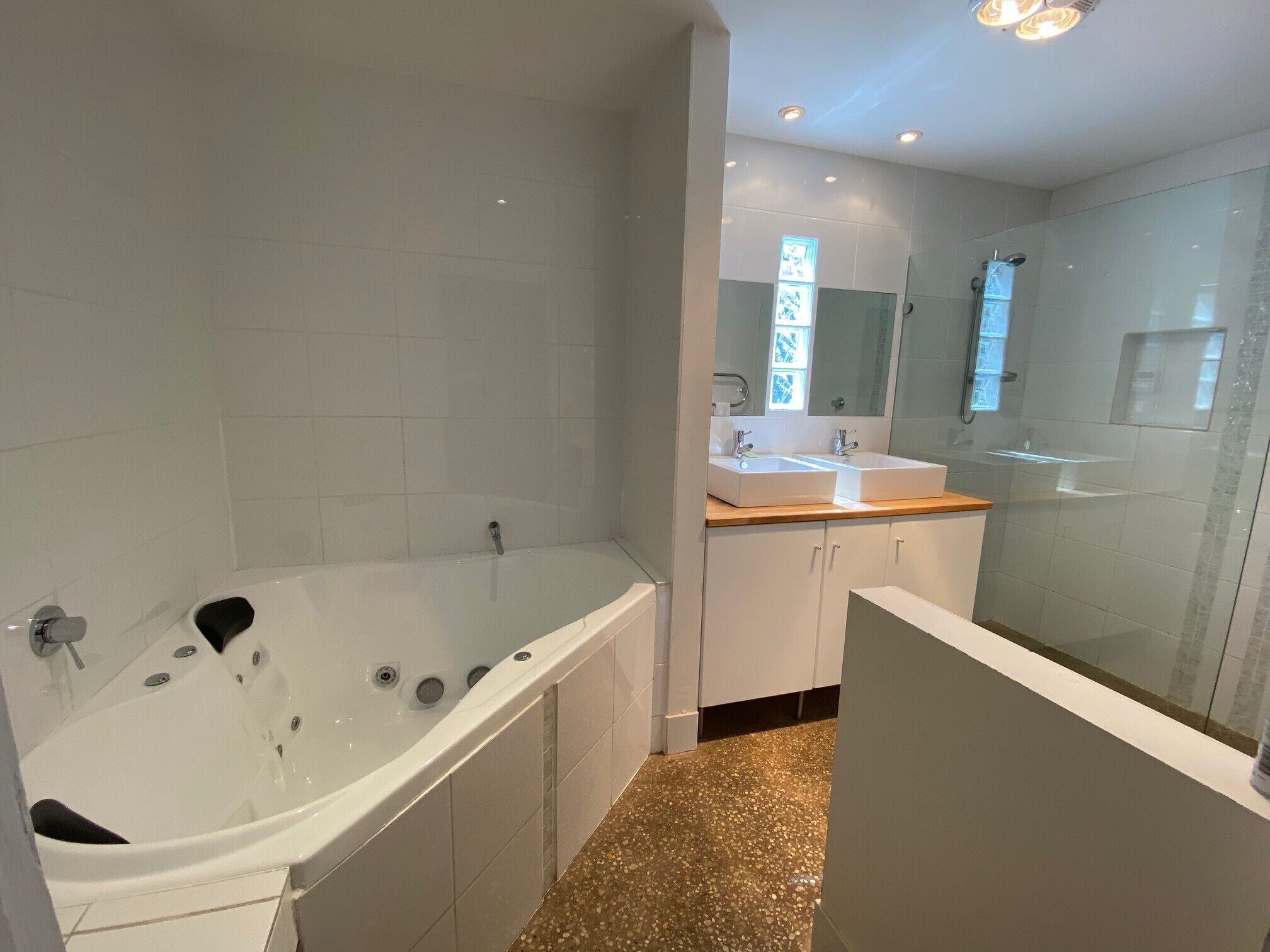 Tin House at Tanunda — image 9