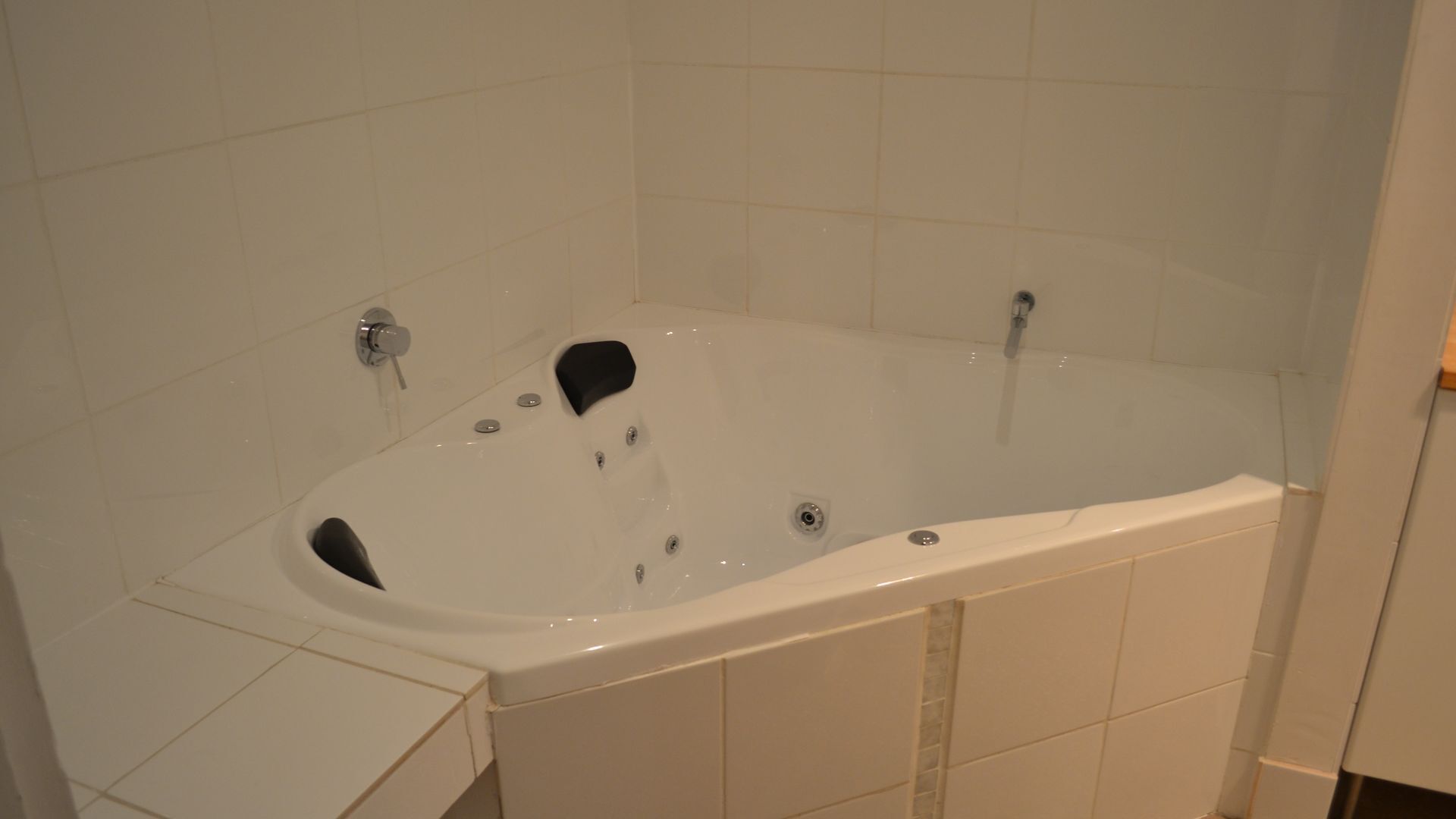 Tin House at Tanunda — image 18