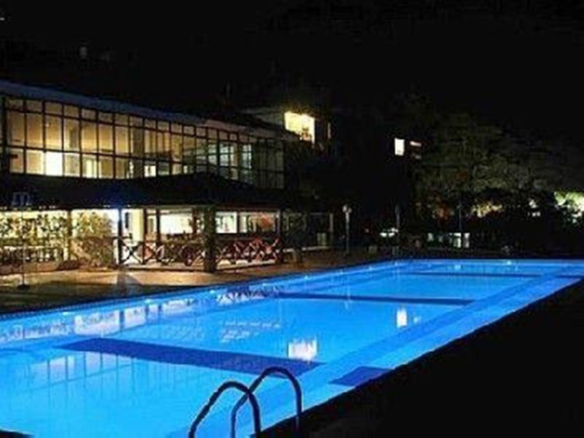 PARADISE WITH PRIVATE BEACH - TECA