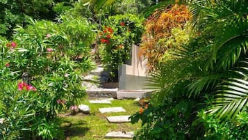 Jardines del alojamiento