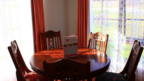 Hatcher's Manor Richmond - Farmhouse