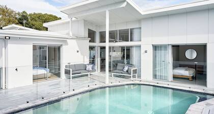 Surfers Paradise Holiday House with a Private Pool featured on Netflix