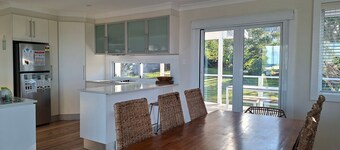 Werri Escape - walk to the beach