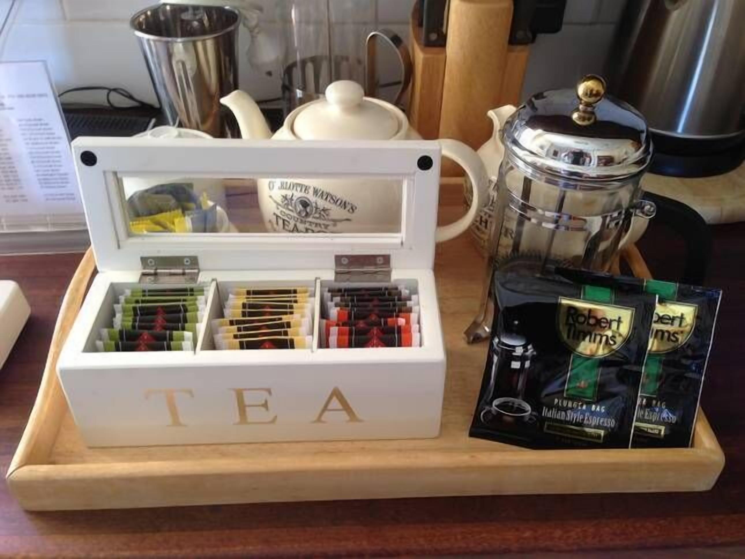 Bishops Garden Spa Suite — image 3