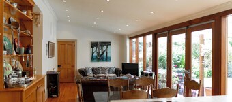 Bishops Garden Spa Suite