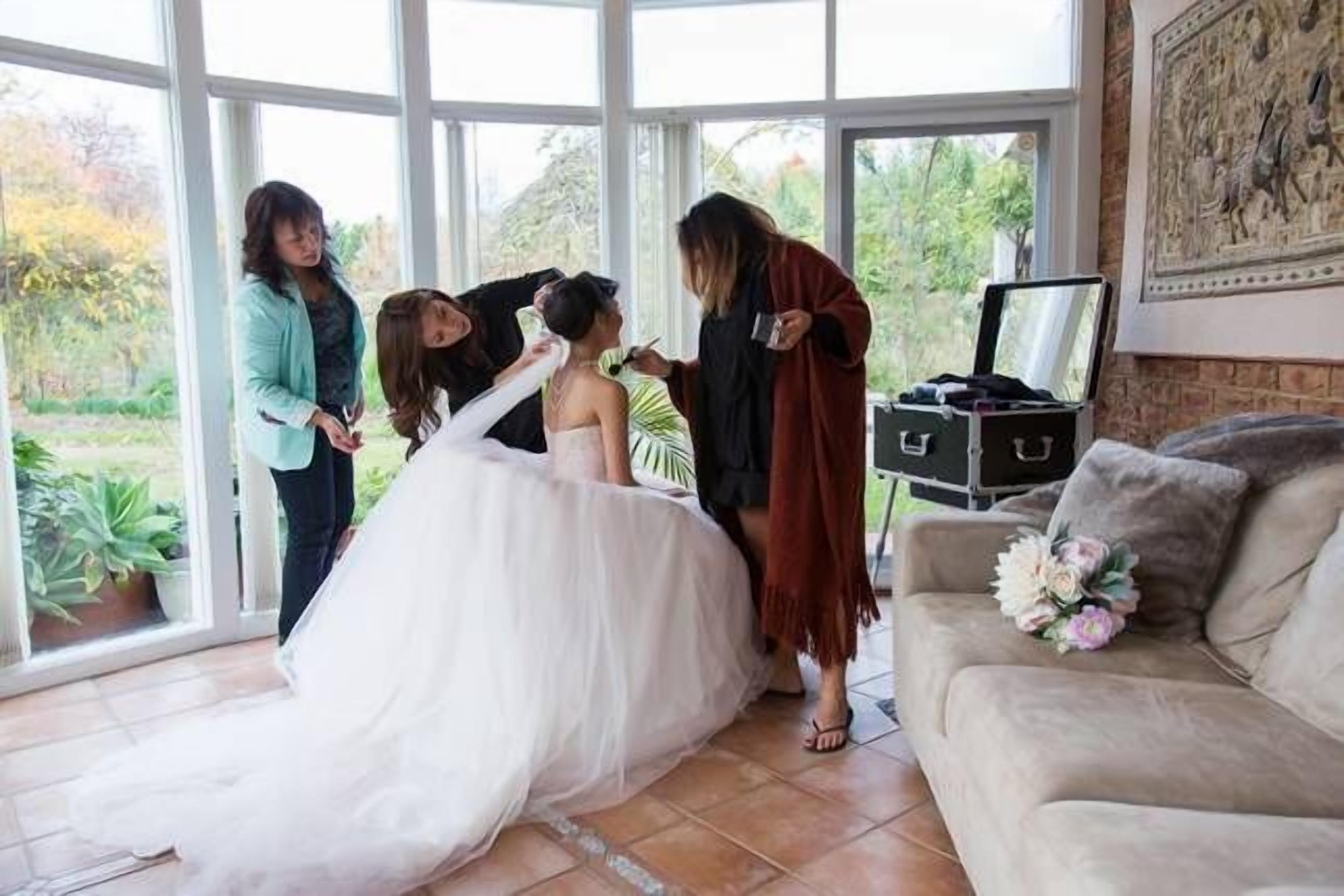 Luxury Lakeside Cottage B&B — image 7