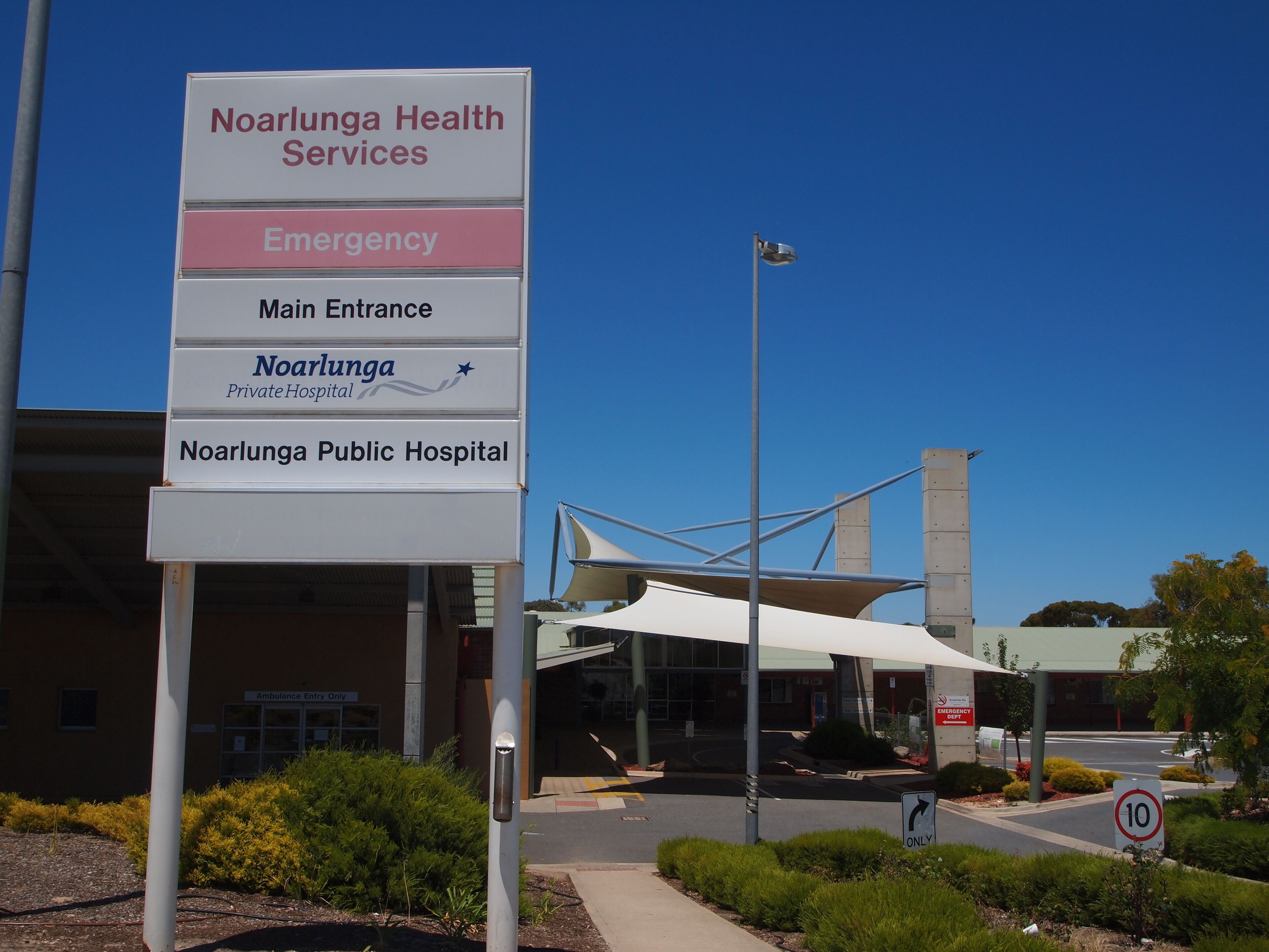 Garden Cottage: Holidays and relocation unit — image 29