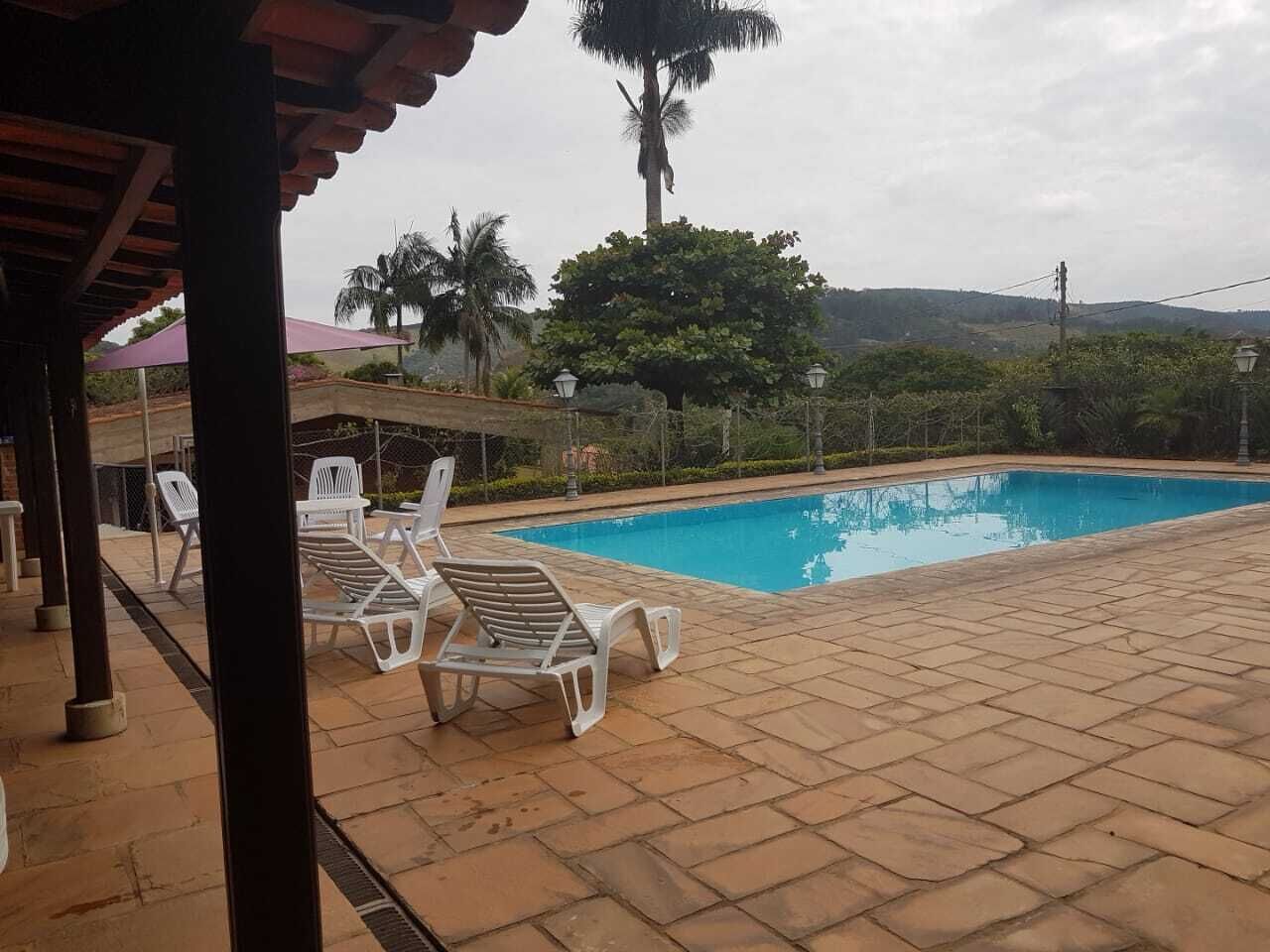 Country House in Mineral Estate / Monte Alegre do Sul (near Serra negra)